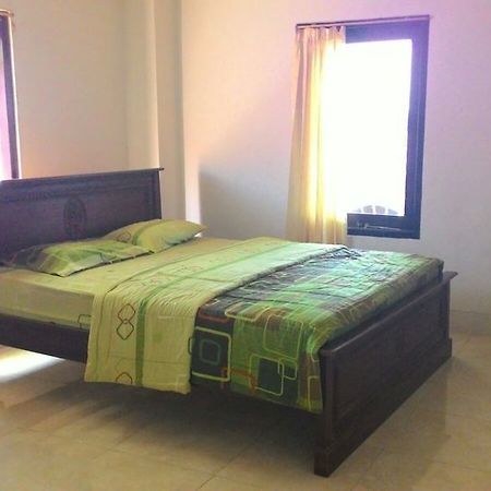 Oyo 586 Hotel Wijaya Kalasan 外观 照片